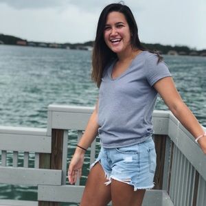 Meet your Posher, Ashley